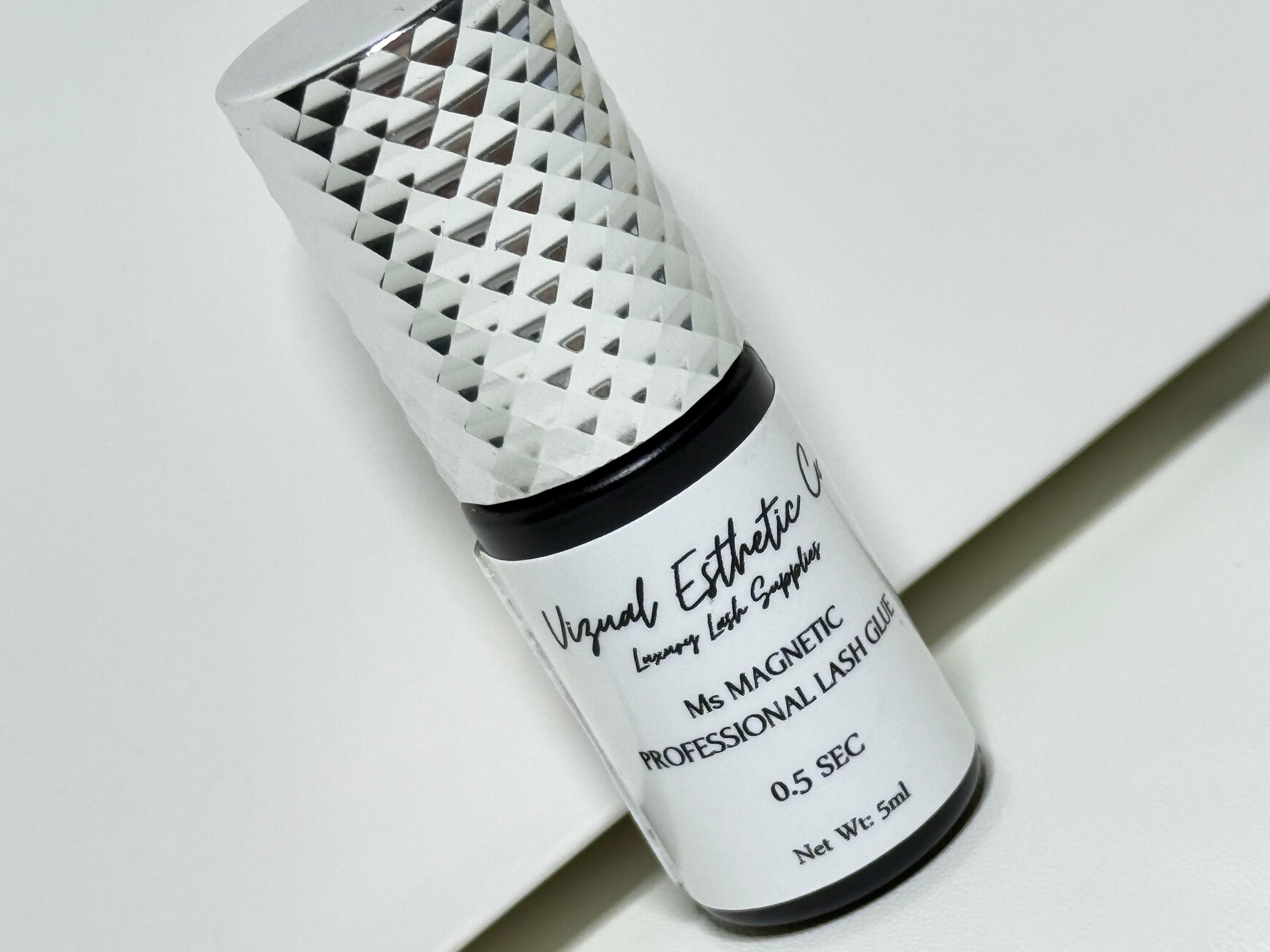 MS. MAGNETIC 0.5 SEC BLACK ADHESIVE 5ML